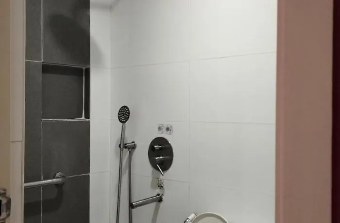 Hotel Sogo Roxas Blvd. 2*